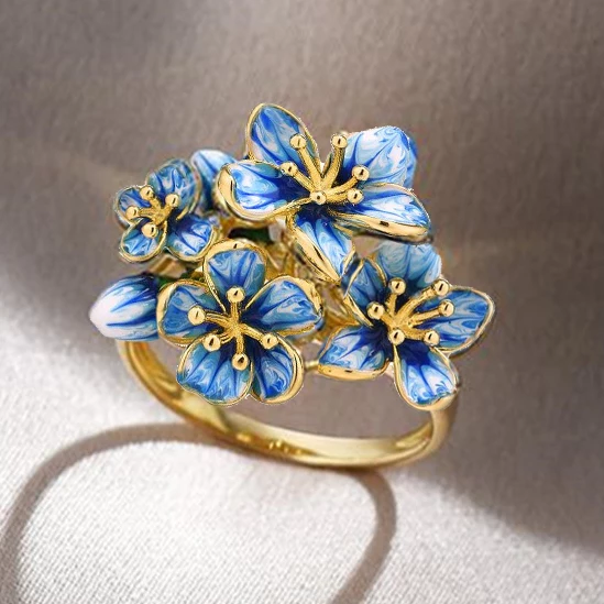Big gold 2025 flower ring